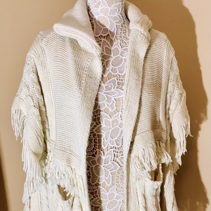 Madden Acrylic Cable‎ Fringe Open Front Sweater NWOT